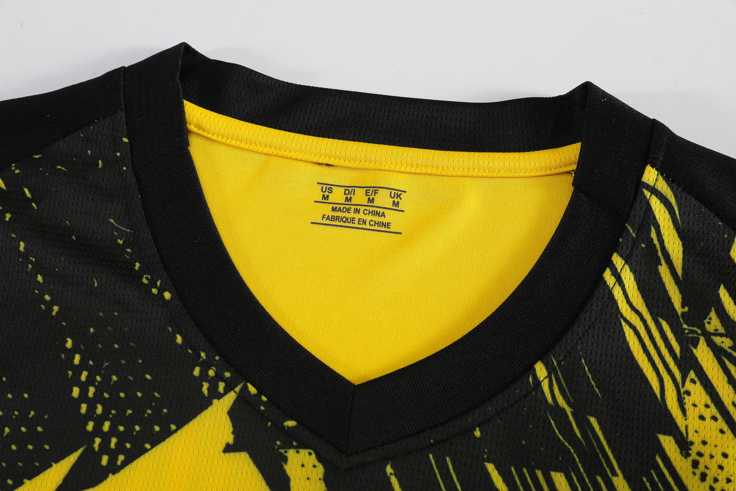 Borussia Dortmund Home Jersey 25-26 - Yellow