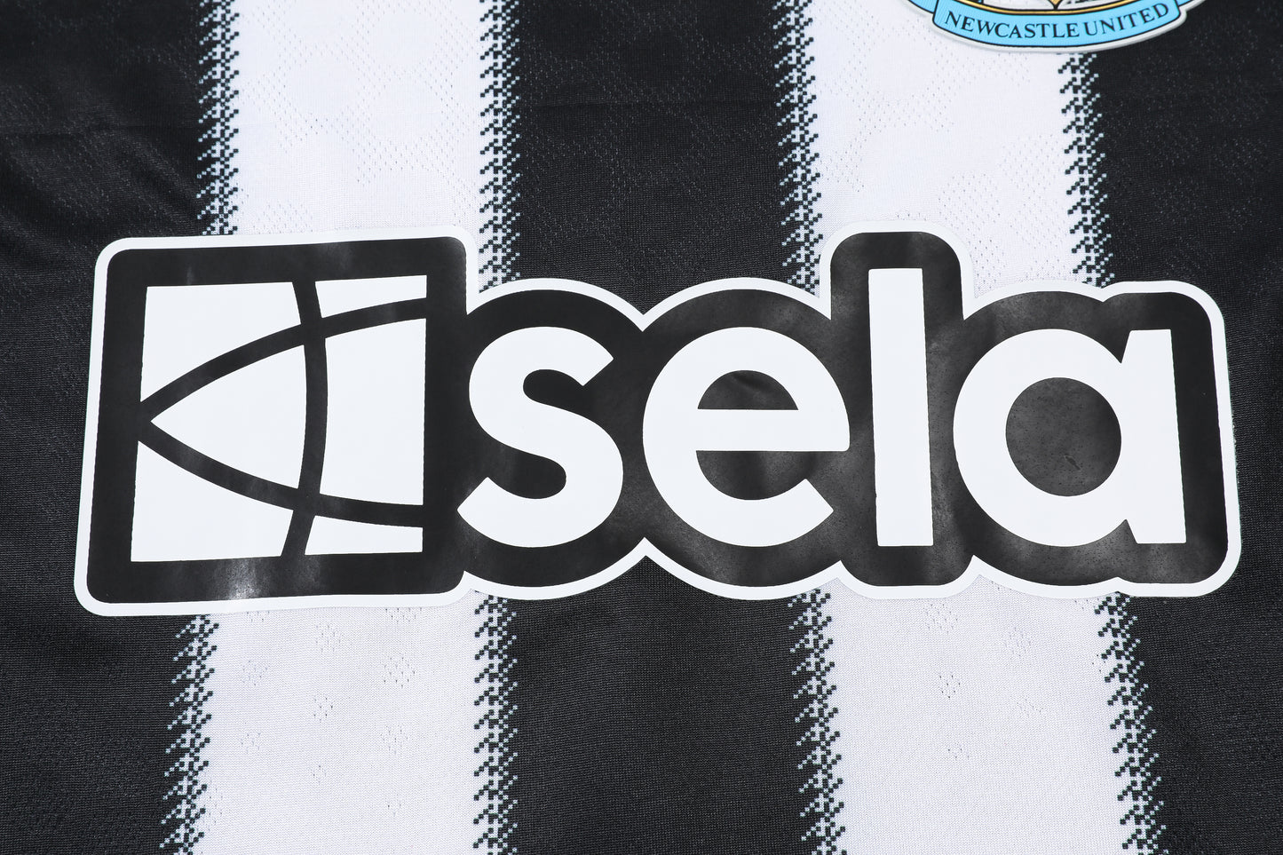 Newcastle United 25-26 Authentic Home Jersey