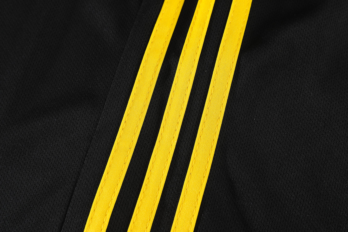 Manchester United 25-26 Away Black Jersey