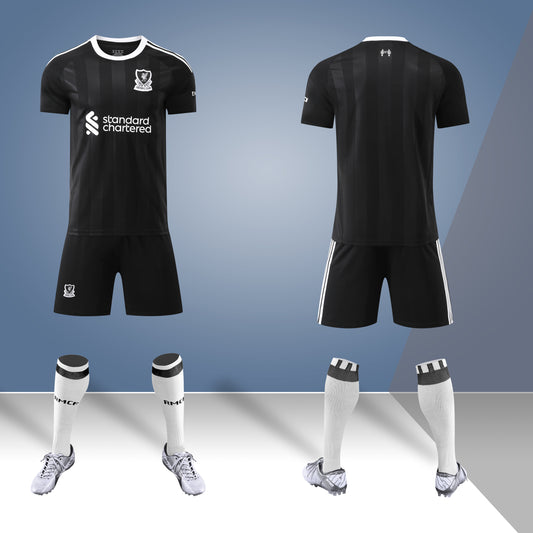Liverpool 25-26 Black Goalkeeper Jersey