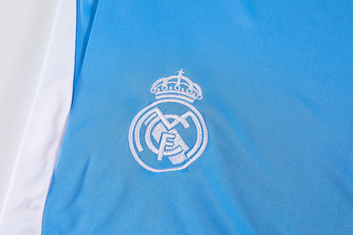 Real Madrid 25-26 Goalkeeper Blue Jersey